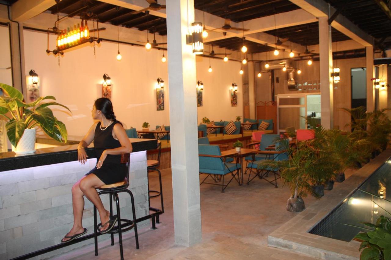 1953 Siem Reap Hostel Exteriör bild